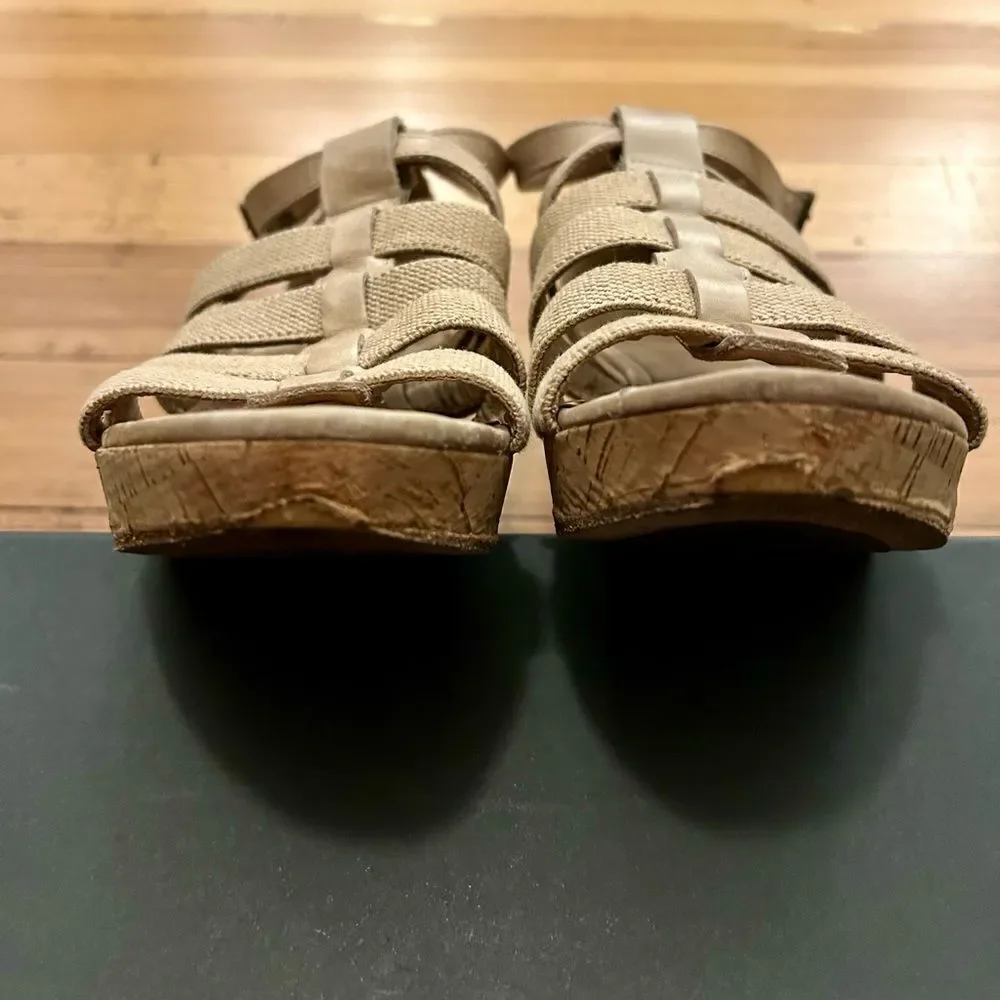 Eileen Fisher Bevy St. Linen stretch wedge sandal heels. Size 8.